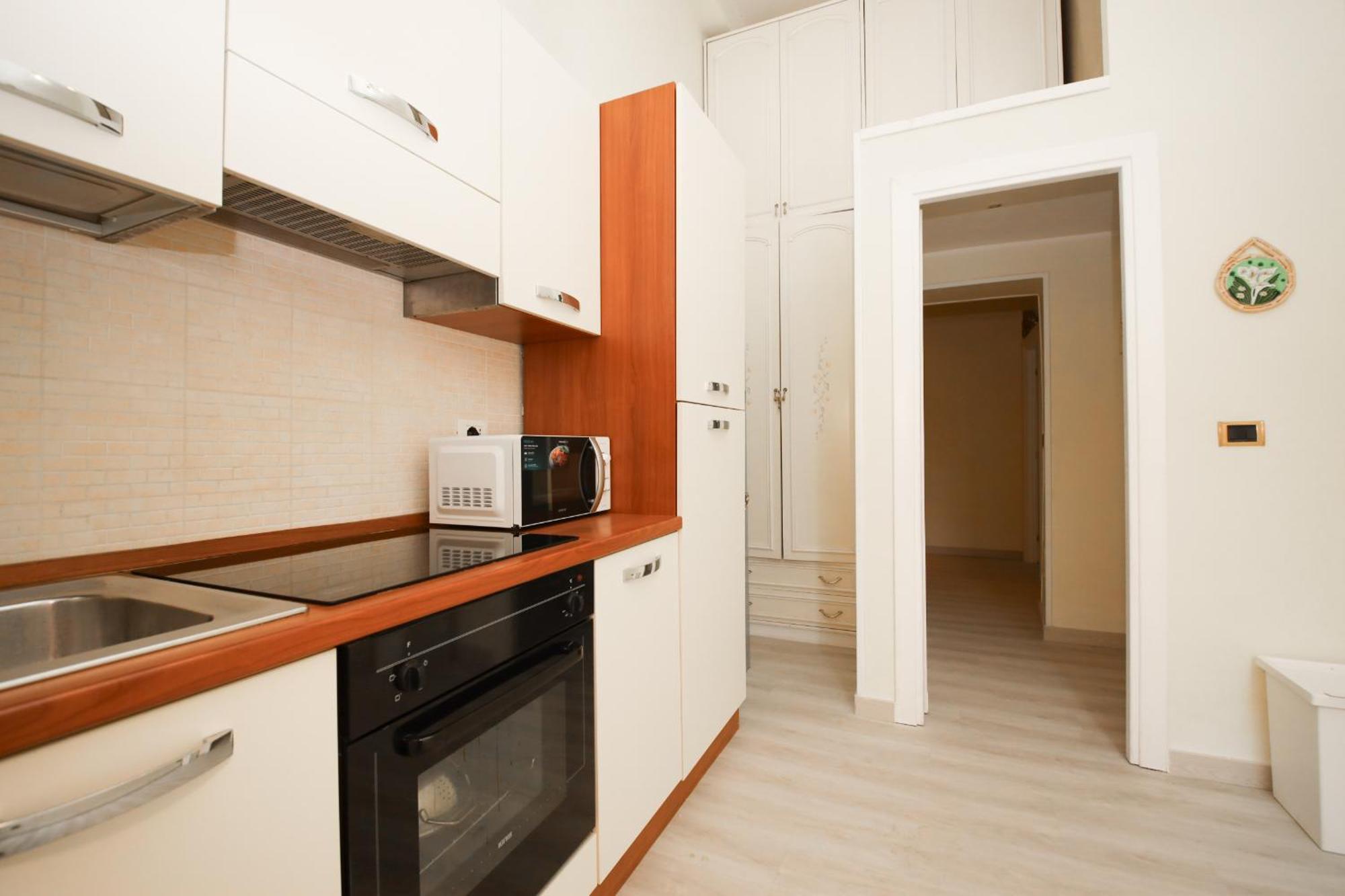 Rafael House By Ghor Apartment